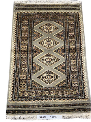 Pakistani Single Knot 2.1x3.1 Ft